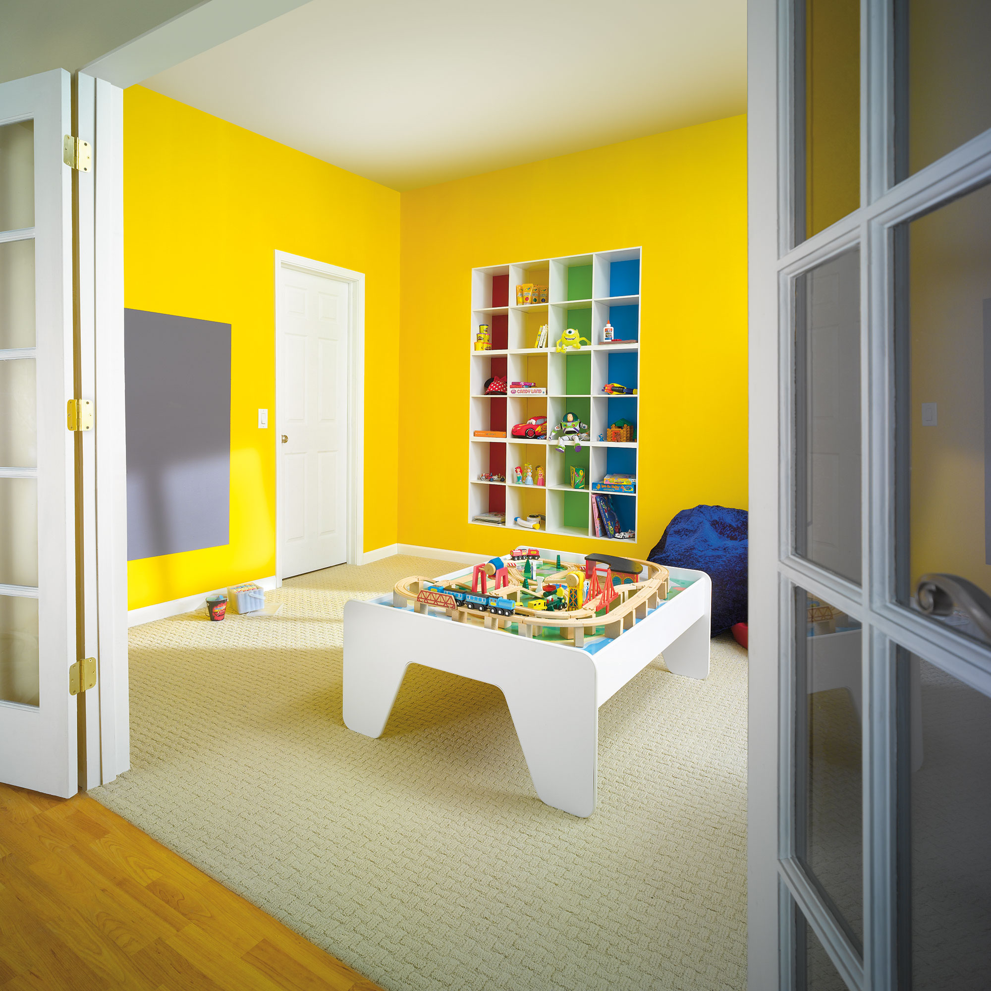 Yellow Themed Childs Room